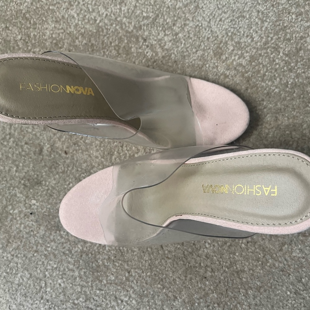 Fashion Nova Women's Pink Slide Sandals